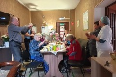 Дом престарелых Алматы Выборгская праздник для каждого