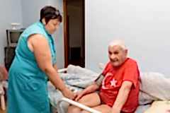 уход за пожилыми в домах престарелых